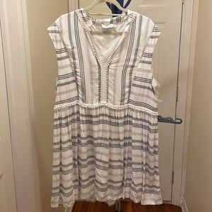 Vineyard Vines White with Navy Stripe Dress Size XL